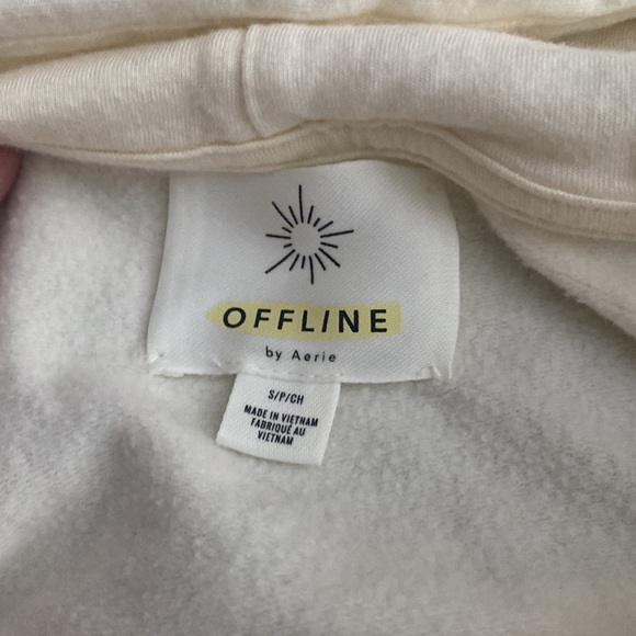 Size S Offline by Aerie oversized hoodie - Picture 3 of 3